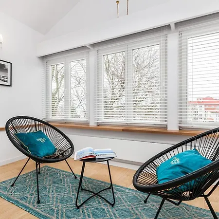 Happy Parkowa アパート